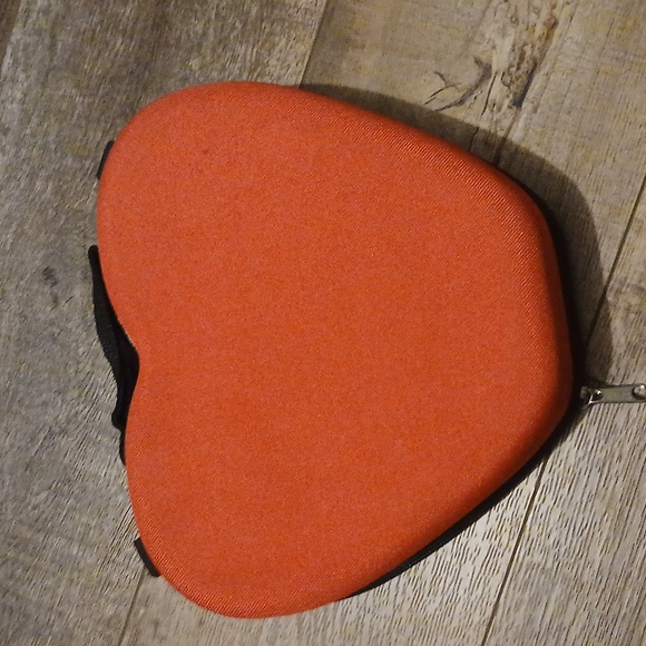 🥰HOST PICK🥰Pet first aid kit - Picture 2 of 9